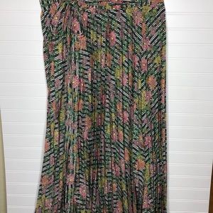 LuLaRoe DeAnne pleated wrap skirt